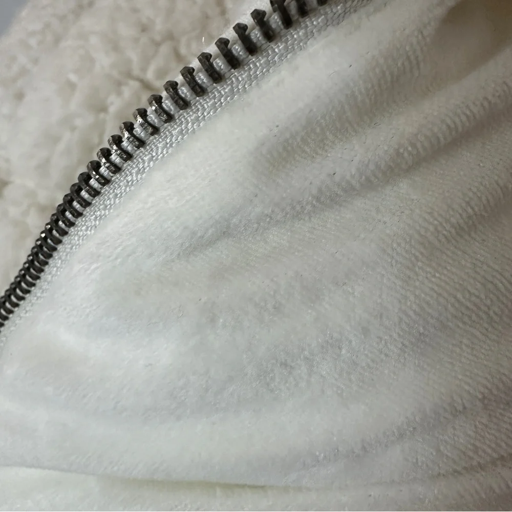 PJ Salvage Santa Fe Sherpa Vest L - Picture 7 of 12